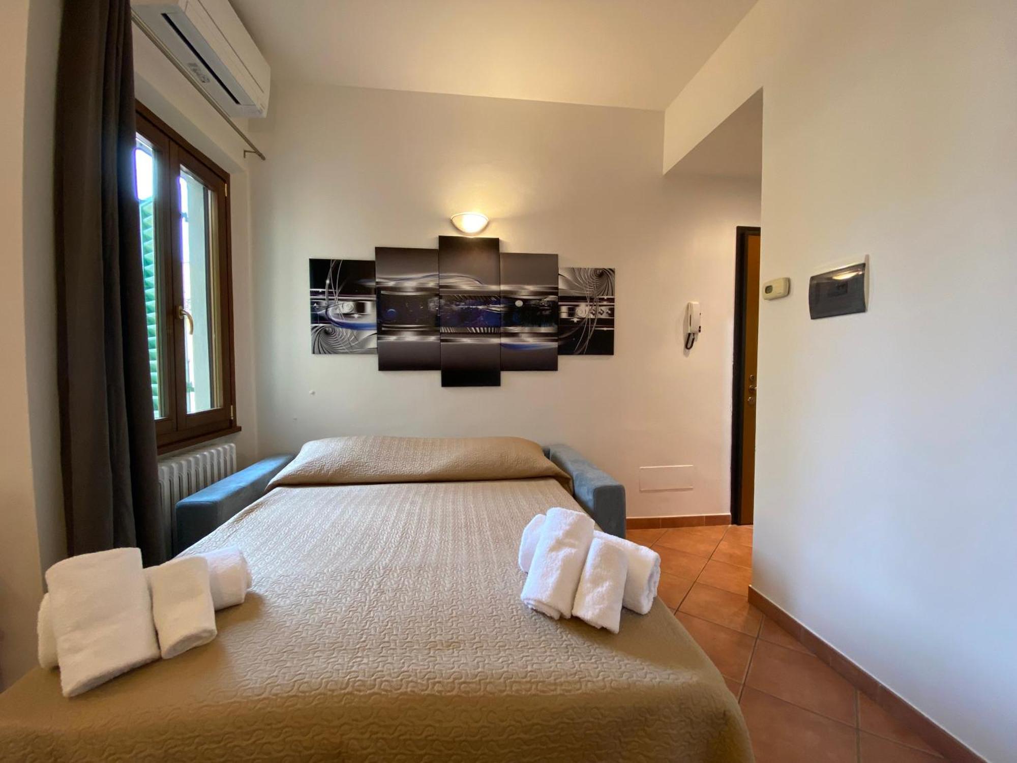 Beccaria Suite Firenze Bagian luar foto